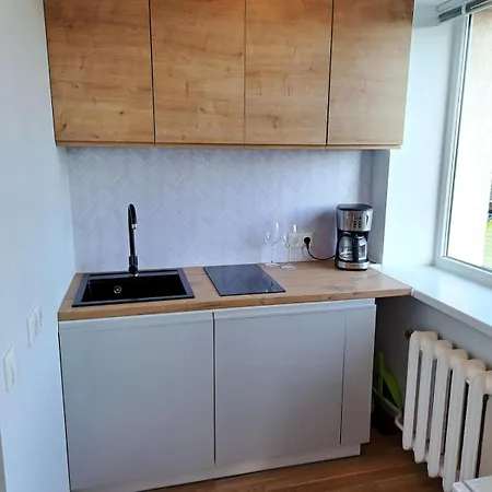 Hubane Ja Rahulik Apartement Vana-Paernus Apartamento *